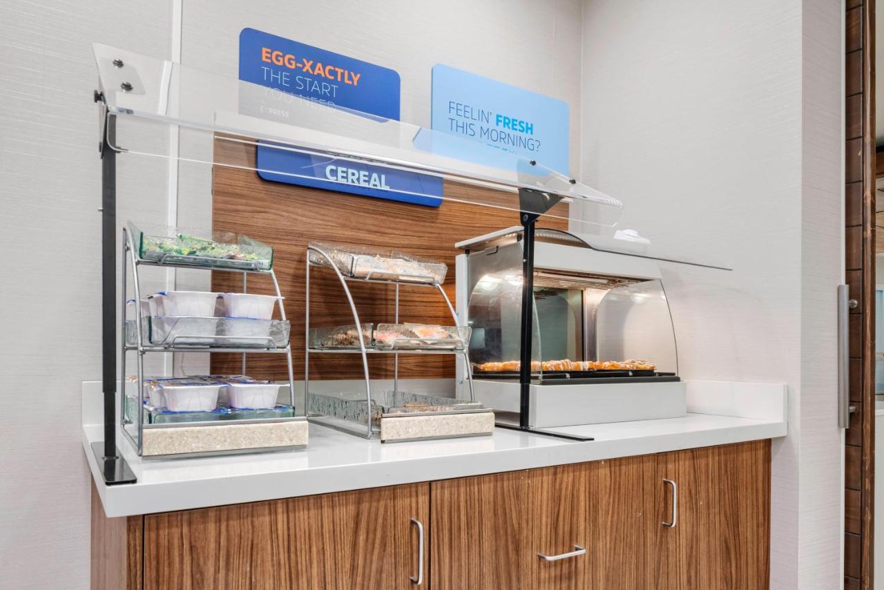 Holiday Inn Express & Suites Macon - I-475 By Ihg Exteriér fotografie