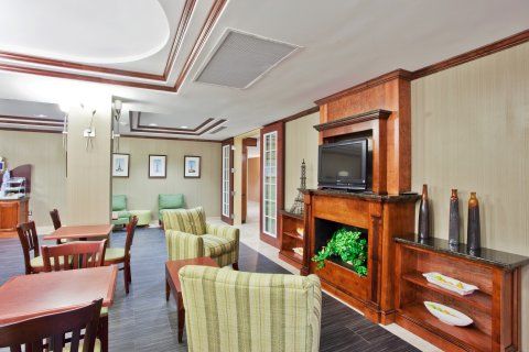 Holiday Inn Express & Suites Macon - I-475 By Ihg Exteriér fotografie